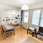 奥卢酒店式公寓 公寓 *